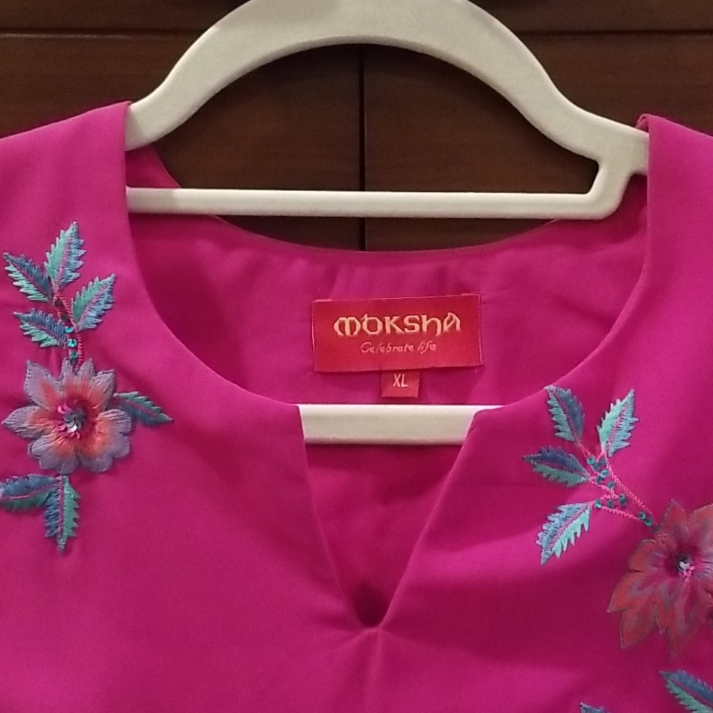 Tunic Top - Picture 3 of 7